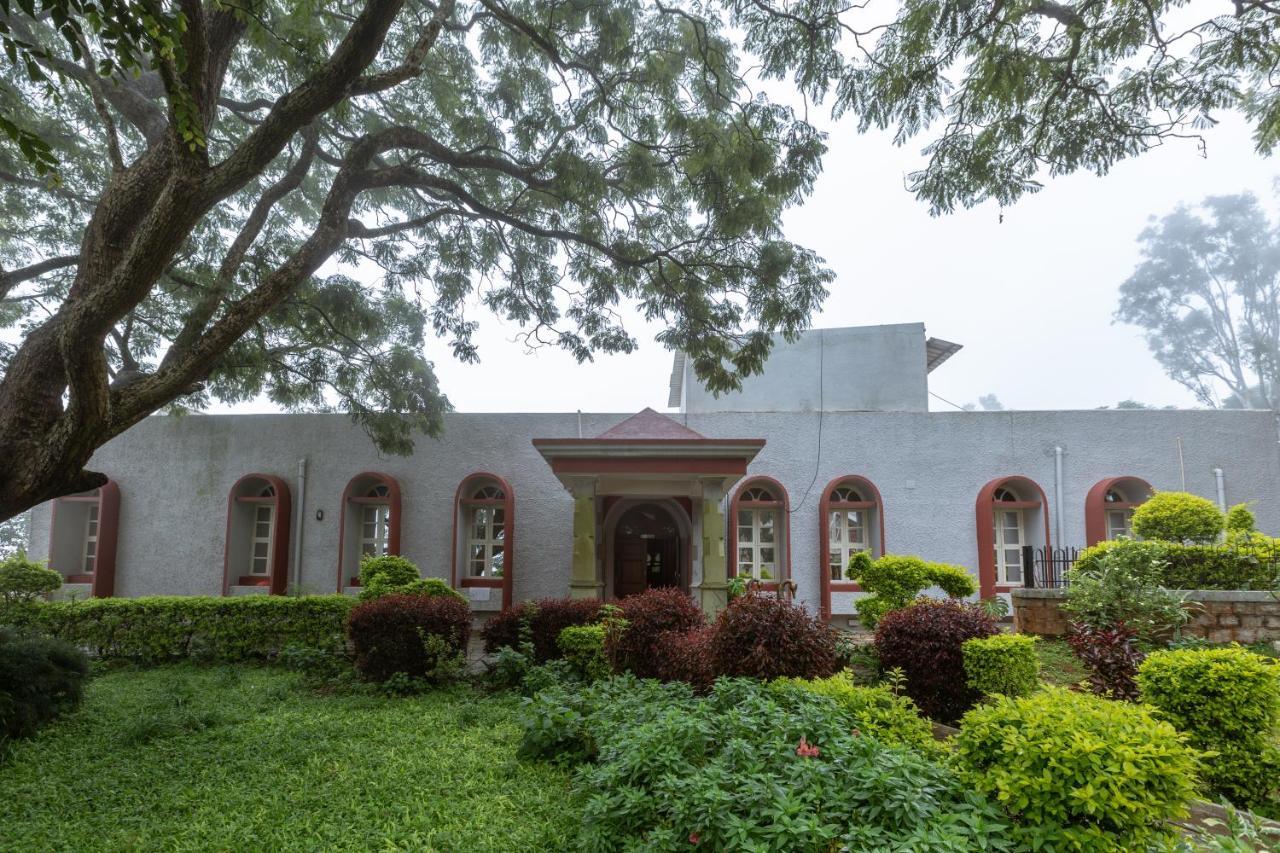 KSTDC Hotel Mayura Pine Top Nandi Hills Eksteriør billede