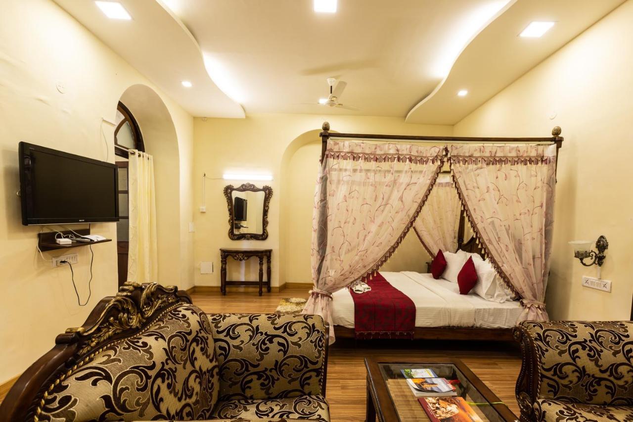 KSTDC Hotel Mayura Pine Top Nandi Hills Eksteriør billede